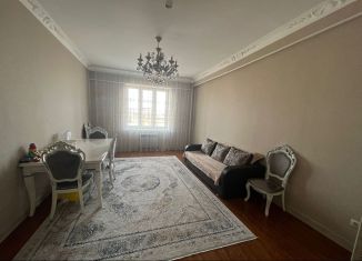 Продается четырехкомнатная квартира, 120 м2, Грозный, бульвар Султана Дудаева, 20, 7-й микрорайон
