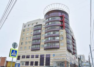 Продаю четырехкомнатную квартиру, 160 м2, Барнаул, проспект Ленина, 147В