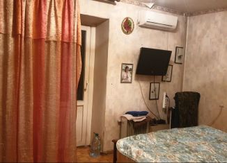 Продам 3-комнатную квартиру, 65 м2, Московская область, улица Дзержинского, 4к2