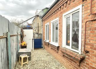 Дом на продажу, 35 м2, посёлок городского типа Яблоновский, улица Гагарина