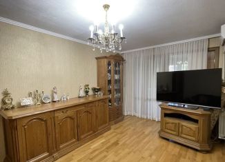 Продажа 3-ком. квартиры, 68 м2, Владикавказ, улица Академика Шёгрена, 1