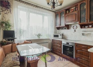 3-ком. квартира на продажу, 71 м2, Санкт-Петербург, проспект Большевиков, 3, метро Проспект Большевиков