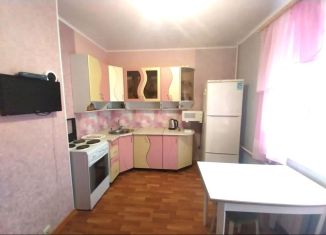 Продам 1-ком. квартиру, 36 м2, Курск, проспект Вячеслава Клыкова, 80