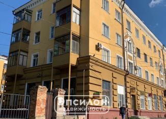 Продаю 2-комнатную квартиру, 55 м2, Курская область, Вокзальная улица, 1