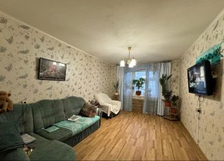 Продается 3-комнатная квартира, 67 м2, Казань, улица Хайдара Бигичева, 4