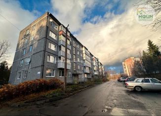 Продается 2-ком. квартира, 44.1 м2, Карелия, улица Кайманова, 13