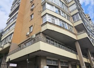 Продается 4-комнатная квартира, 100 м2, Ростовская область, Очаковская улица, 39