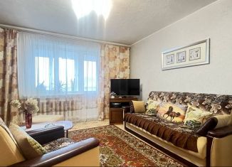 Продается 4-комнатная квартира, 77 м2, Амурск, Октябрьский проспект, 7А