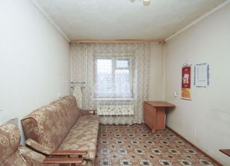 Продается однокомнатная квартира, 27 м2, Омск, улица Кирова, 4