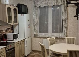 Сдаю 2-ком. квартиру, 58 м2, Санкт-Петербург, Русановская улица, Невский район