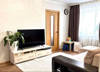 Продам 3-ком. квартиру, 43 м2, Тула, Пролетарский территориальный округ, улица Шухова, 28