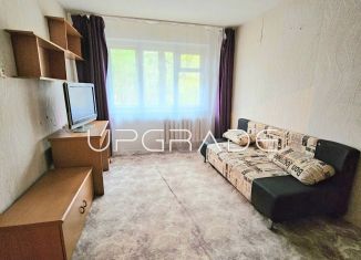 Продается 1-комнатная квартира, 30.4 м2, Орёл, Комсомольская улица, 368