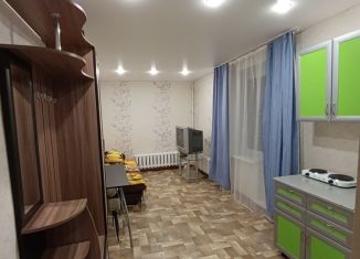 Комната в аренду, 15 м2, Нижнекамск, проспект Вахитова, 21