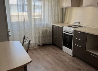 Сдача в аренду 2-ком. квартиры, 60 м2, Лесосибирск, улица Победы, 32