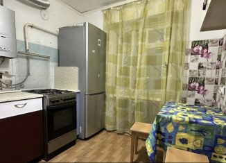 Сдам 1-комнатную квартиру, 40 м2, Великий Новгород, Псковская улица, 6