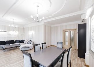 Сдается 3-комнатная квартира, 140 м2, Казань, проспект Альберта Камалеева, 28/9, Советский район