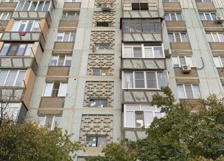 Продается 4-ком. квартира, 82.4 м2, Дагестан, улица Огарёва, 12