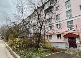 Продаю 2-комнатную квартиру, 43 м2, Октябрьский, улица Лермонтова, 9