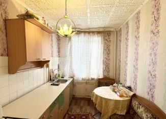 Продаю 2-ком. квартиру, 48.8 м2, Ясногорск, улица Льва Толстого, 5