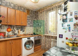 Продается 2-комнатная квартира, 41 м2, Севастополь, улица Глухова, 3