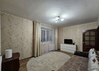 Продается 2-комнатная квартира, 41.7 м2, Татарстан, улица Кул Гали, 2А