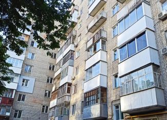 2-комнатная квартира на продажу, 44 м2, Саратов, улица имени И.В. Мичурина, 24/30