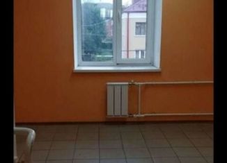 Сдам в аренду офис, 18 м2, Вязьма, улица Ленина, 49