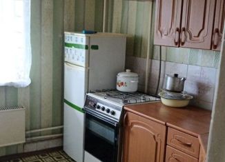 Сдам в аренду 1-комнатную квартиру, 36 м2, Таруса, улица Миронова, 11