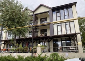 3-ком. квартира в аренду, 72 м2, Сочи, Орбитовская улица, 20/13, микрорайон Энергетик-Изумруд