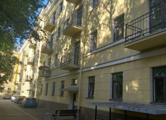Продаю 2-комнатную квартиру, 66.5 м2, Кронштадт, улица Аммермана, 46