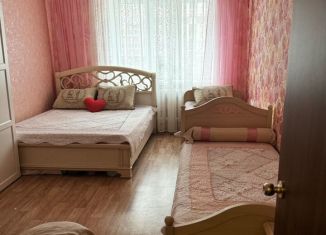 Сдам в аренду 3-ком. квартиру, 90 м2, Самара, улица Гастелло, 42