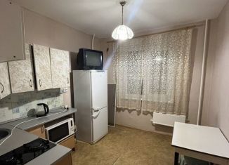 Сдам в аренду 1-комнатную квартиру, 36 м2, Пермь, улица Старцева, 7