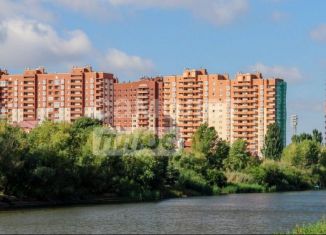 Продается 1-ком. квартира, 43.7 м2, Астрахань, улица Латышева, 3Ек1