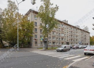 Продам 2-комнатную квартиру, 44.1 м2, Санкт-Петербург, метро Выборгская, улица Васенко, 11