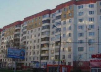 Трехкомнатная квартира в аренду, 65 м2, Пермь, Уинская улица, 8