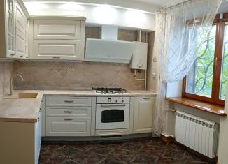 Продам 3-комнатную квартиру, 105 м2, Ростовская область, переулок Гарибальди, 51