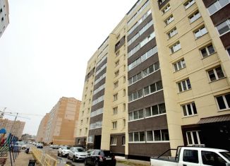 Продам 2-ком. квартиру, 58 м2, Благовещенск, Заводская улица, 4/4