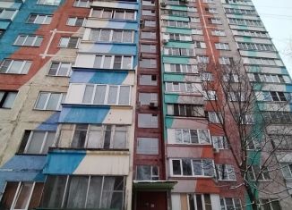 Сдаю в аренду 2-ком. квартиру, 56 м2, Раменское, улица Михалевича, 27