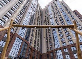 Продажа 2-комнатной квартиры, 40.7 м2, Екатеринбург, улица Большакова, 66, Ленинский район