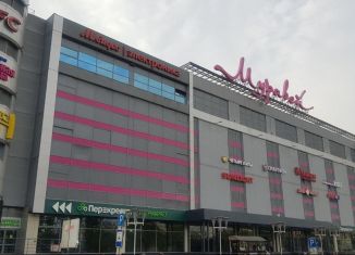 Сдаю торговую площадь, 74 м2, Нижний Новгород, проспект Ленина, 33, метро Двигатель Революции