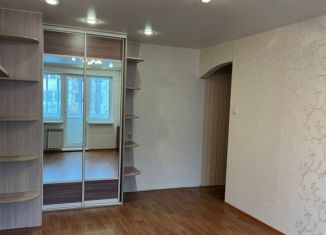 Продается трехкомнатная квартира, 56.4 м2, Хабаровск, улица Суворова, 11