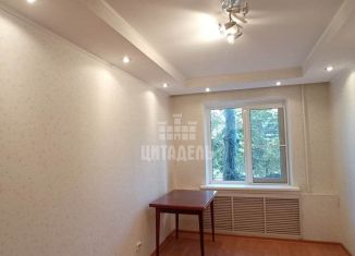 Продажа 2-комнатной квартиры, 43.5 м2, Елец, улица Костенко, 42А