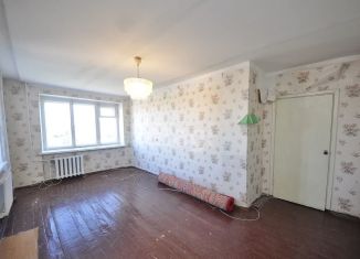 Продается трехкомнатная квартира, 57.6 м2, Салават, улица Ленина, 66