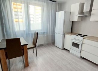 Продам 1-ком. квартиру, 30 м2, Ростов-на-Дону, улица Дмитрия Петрова, 8