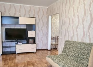 Продается 2-ком. квартира, 80.5 м2, Астрахань, улица Куликова, 44А