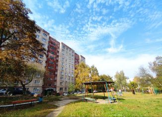 Продам 1-ком. квартиру, 33 м2, Орловская область, 3-я Курская улица, 53