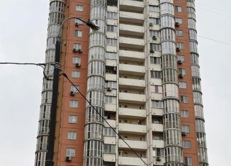 Сдаю в аренду 3-комнатную квартиру, 103 м2, Москва, улица Ватутина, 9, метро Славянский бульвар