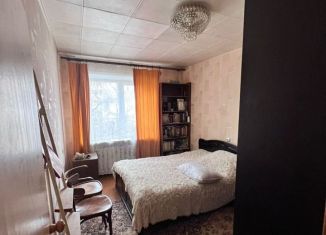 Аренда 2-ком. квартиры, 60 м2, Смоленск, улица Николаева, 54