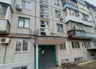 Продается 1-комнатная квартира, 31 м2, Волгоград, улица Савкина, 13, Дзержинский район