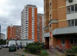 Сдаю в аренду 1-ком. квартиру, 38 м2, Москва, метро Селигерская, Дмитровское шоссе, 94к1